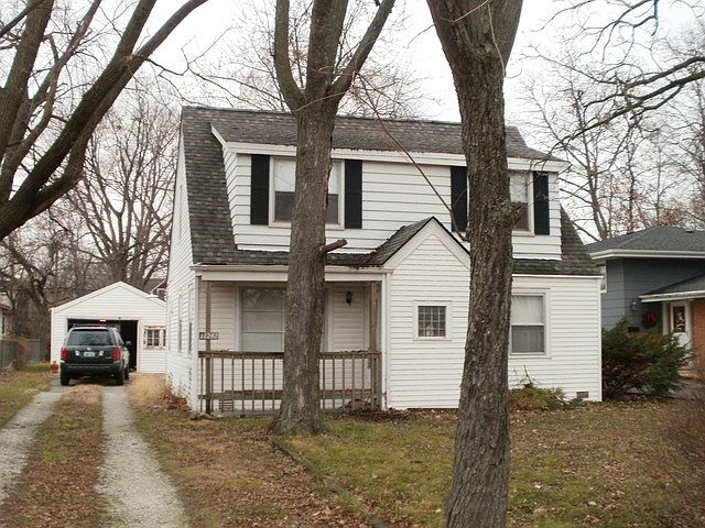 2nd image of 11242 S Worth Ave