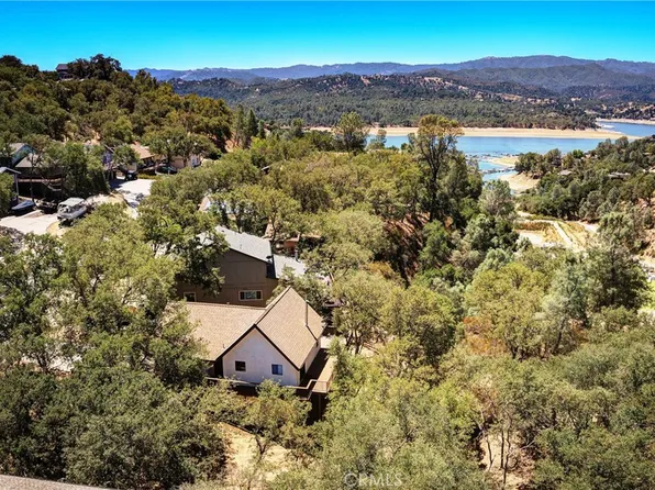 2513 Shoreline Rd, Bradley, CA 93426