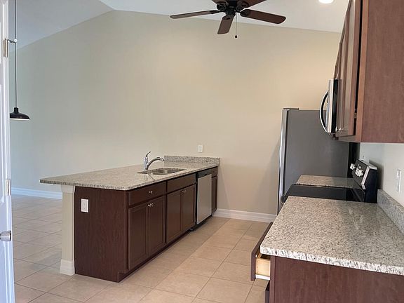 2nd image of 1001 Andalusia Blvd