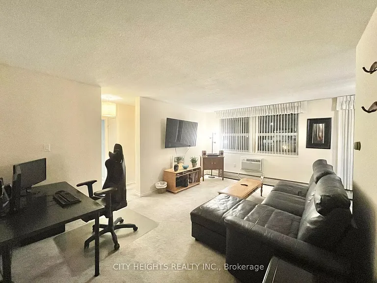 365 Geneva St #206 — Photo 10