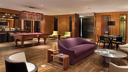 Rented by R New York