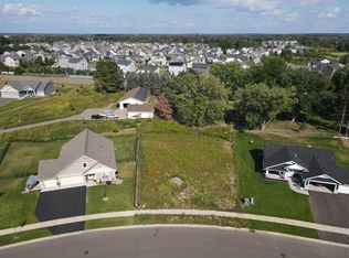 6664 Heritage Ave, Lino Lakes, MN 55038
