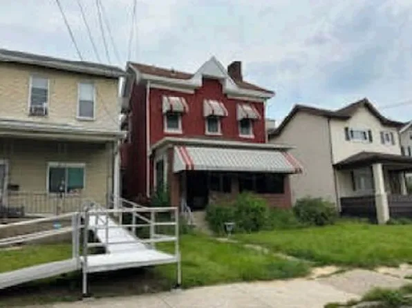 210 5th Ave, Carnegie, PA 15106