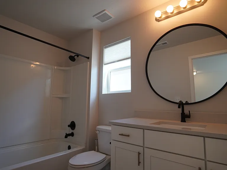 2143 W Natalie Ave — Photo 14