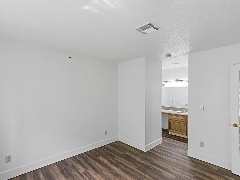 Kilgore Apartments (ANR Kalamazoo LDHA, LLC) — Photo 34
