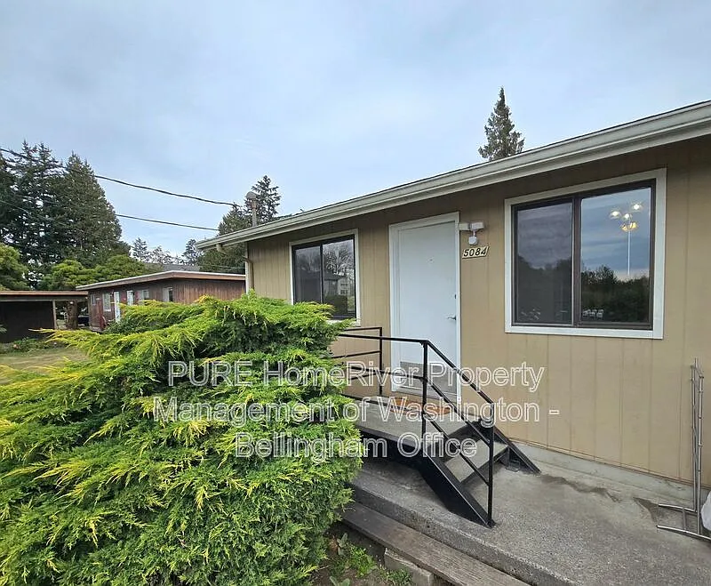 5084 Labounty Dr