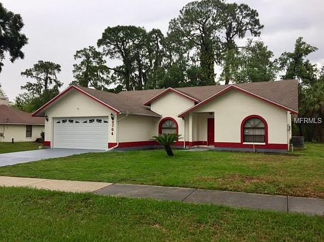 1st image of 2704 Savannah Dr