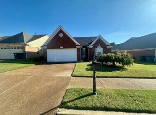9043 W Snow Drift Ln, Cordova, TN 38016