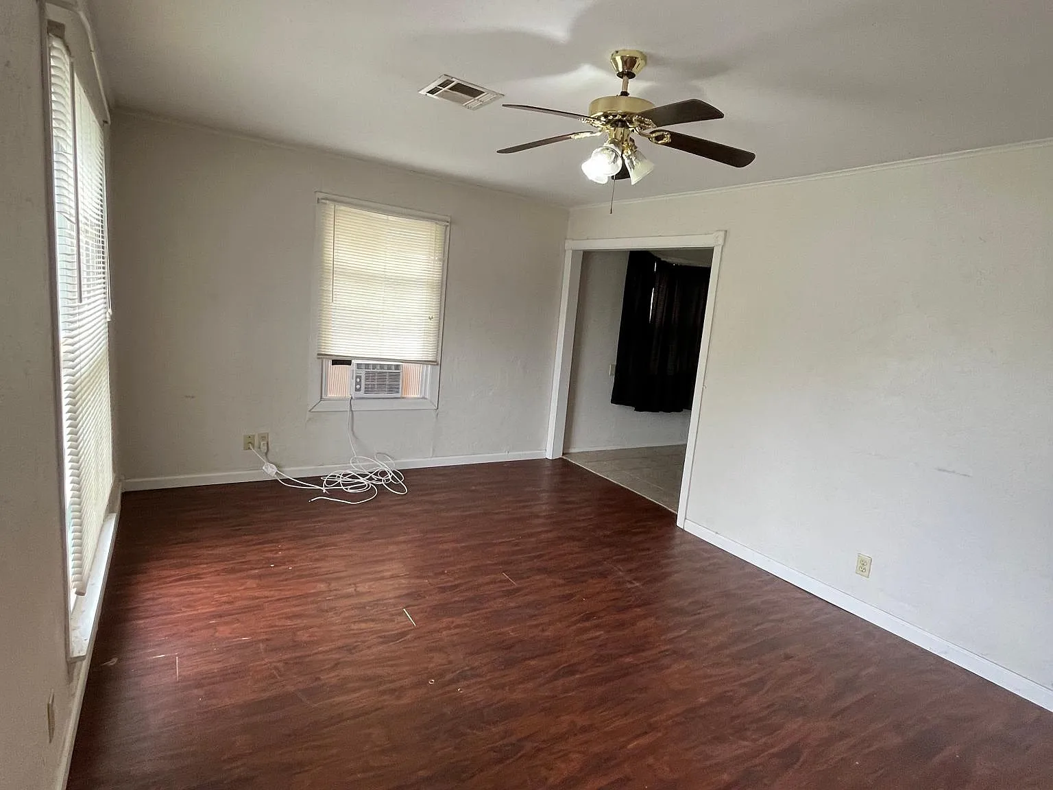 1816 California Ave — Photo 3