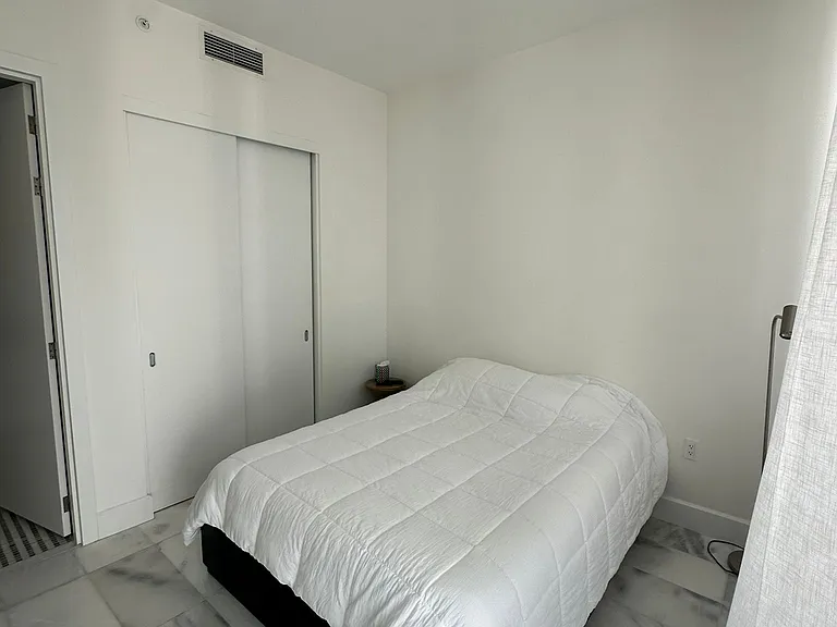 700 NE 26th Ter #2106 — Photo 11