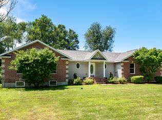 52835 Juniper Rd, South Bend, IN 46637