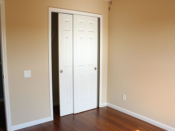 Guest Bedroom Closet