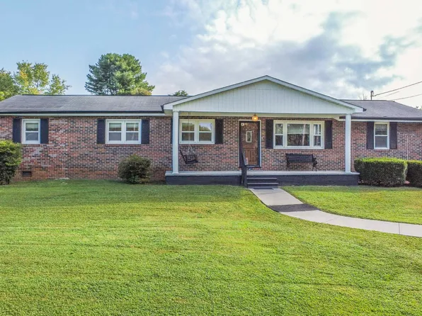 151 Selma St, Lenoir City, TN 37771