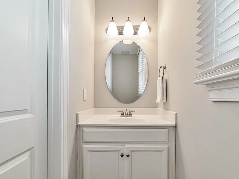 powder room