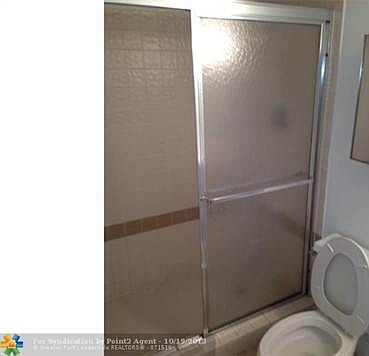 5th image of 18181 NE 31st Ct APT 2203
