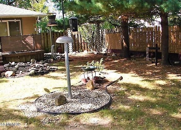 3rd image of 145 Lois Dr