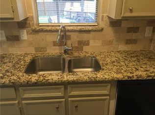 809 E Vista Dr, Garland, TX 75041