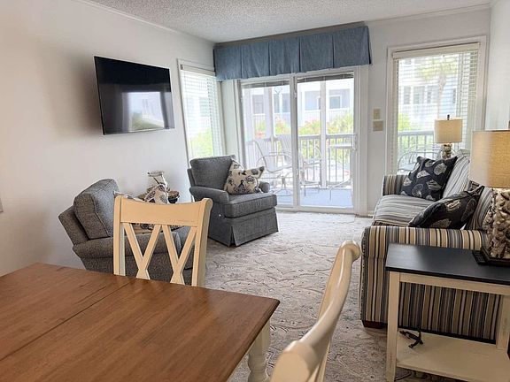 4th image of 9570 Shore Dr. #112