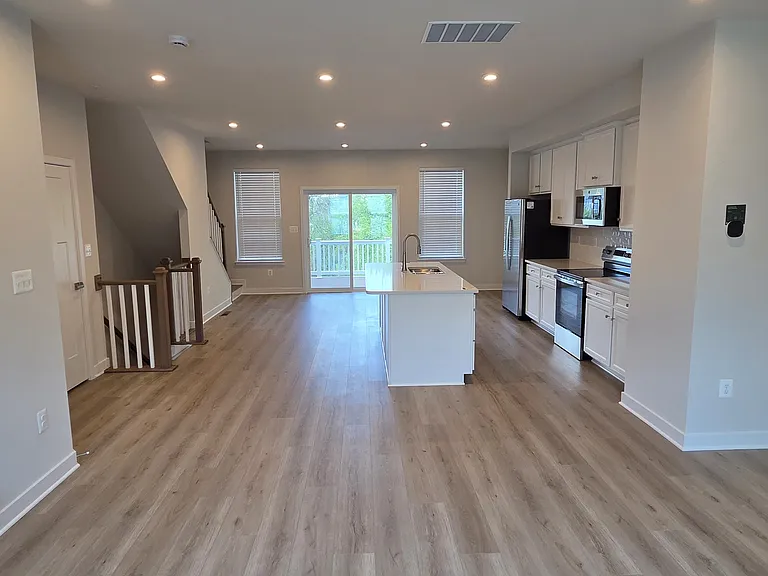 7857 Blackbriar Way — Photo 11