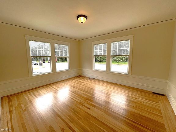2nd image of 799 16th Ave #799