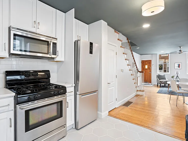 1529 S Garnet St — Photo 19