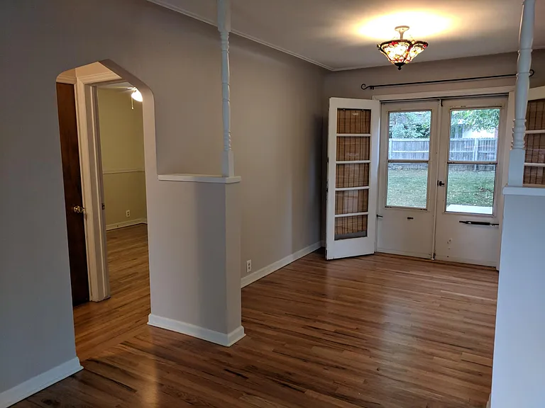 Dining Rm