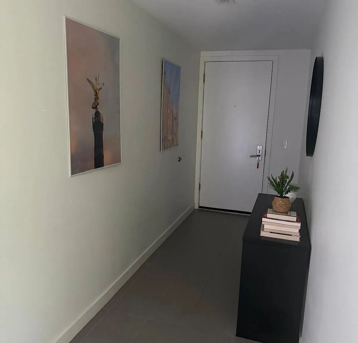 2 bed, 2.0 bath, 1055 sqft, $4,200 — Photo 2