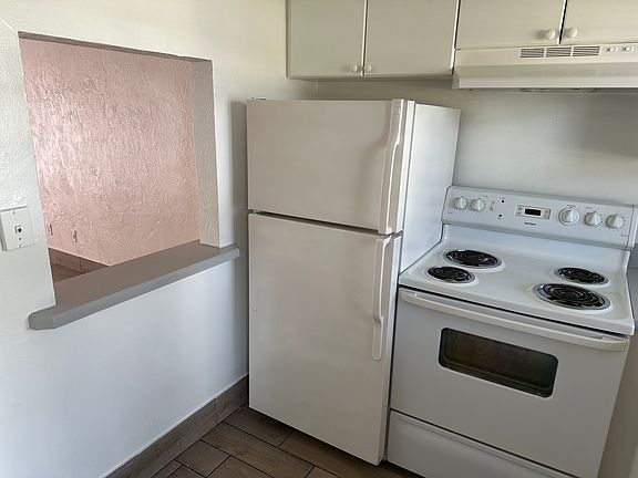 2nd image of 359 Orange Blossom Dr APT 104