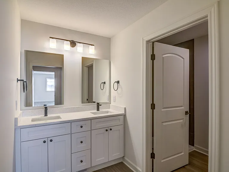 Dawes Place Townhomes — Photo 100