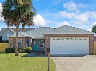 1916 Jo Tam Ln, Navarre, FL 32566