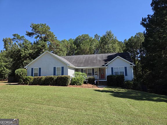 2nd image of 801 Pointe Trl