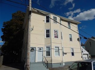 384 Niagara St, Providence, RI 02907