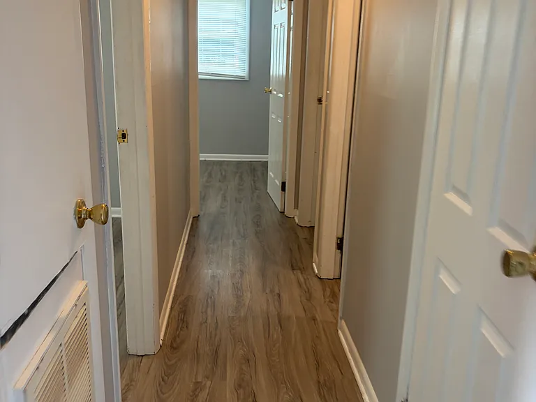 1029 Middleton St — Photo 12