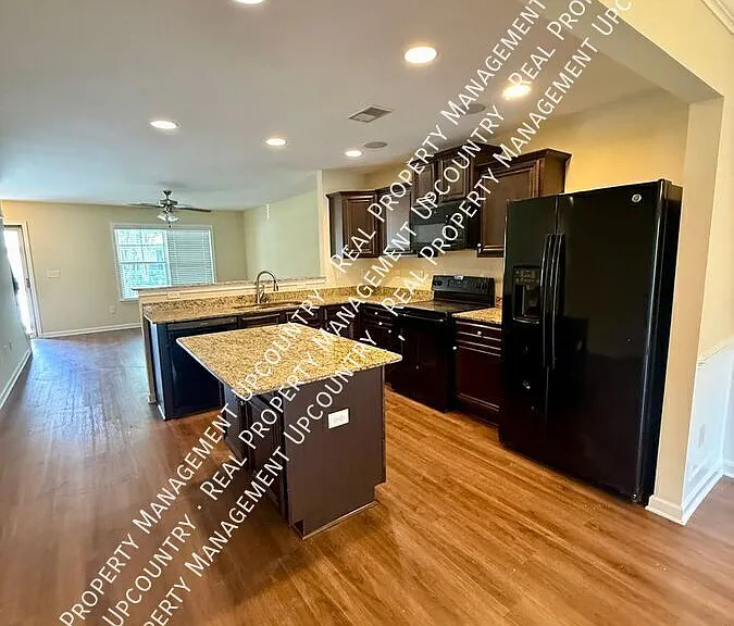 53 Endeavor Cir — Photo 5