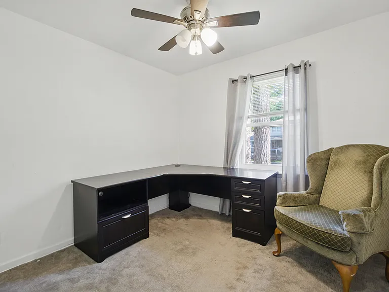4105 Clintwood Ln — Photo 19