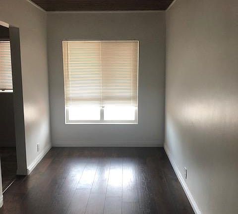 5th image of 6737 Pickering Ave #B