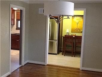 5th image of 6822 Cherry St
