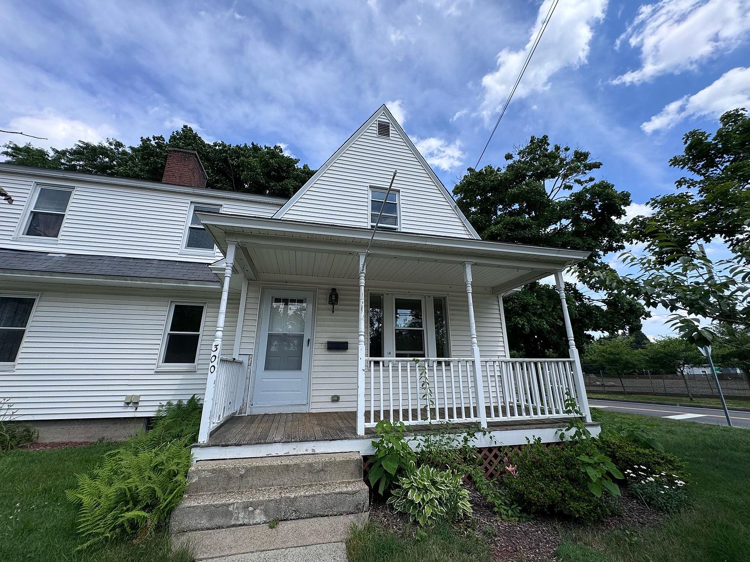 300 Union St, Franklin, MA 02038 Zillow