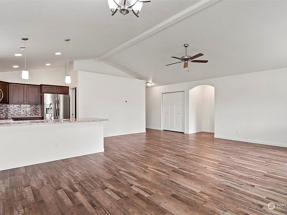 4th image of 18311 E 1st Avenue