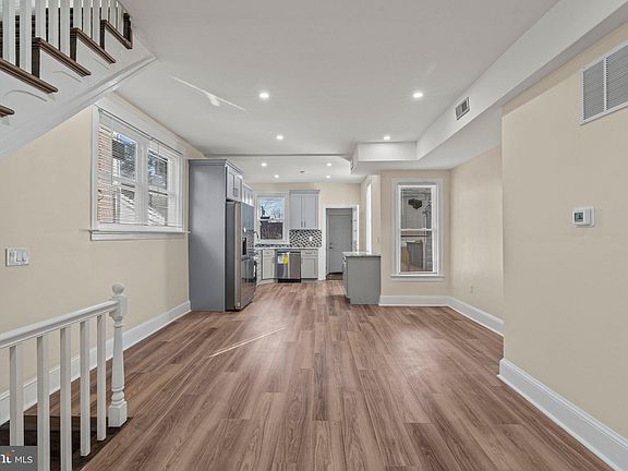 5th image of 6441 Torresdale Ave
