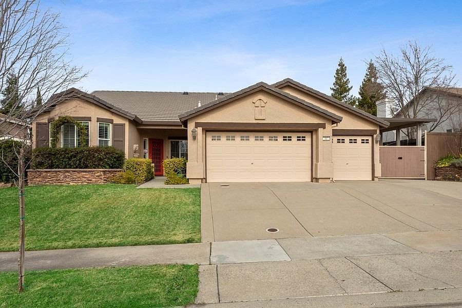 1st image of 317 Caldarella Cir