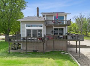 14839 Vans Rd, Fulton, IL 61252