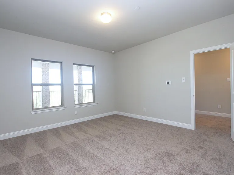 4255 Shavano Dr — Photo 18