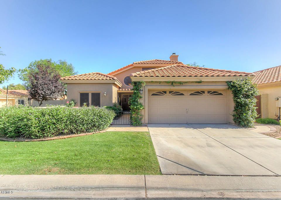 1st image of 69 E Dawn Dr