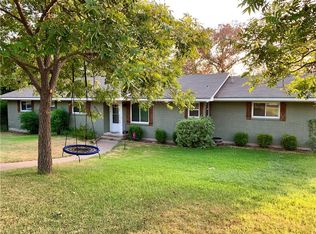 424 Clinton Dr, Woodway, TX 76712