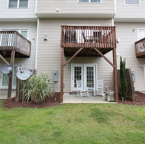 Back patio & deck