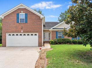 1180 Connemara Way, Clarksville, TN 37040