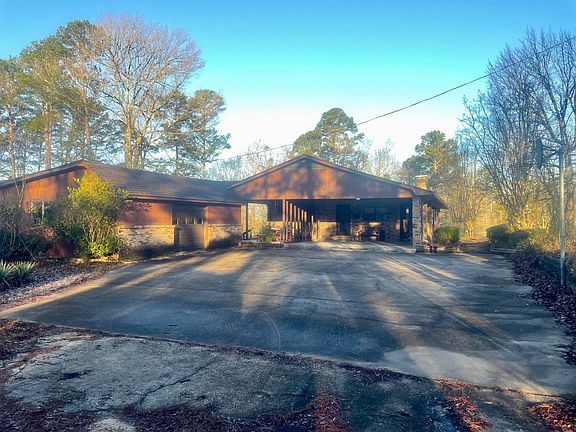 3rd image of 4681 County Road 147