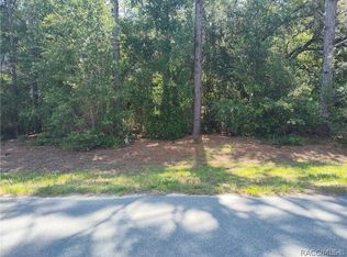 8646 N Buscetta Loop, Crystal River, FL 34428