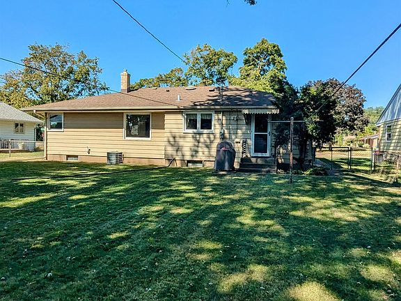 5th image of 4507 Longmeadow Ln